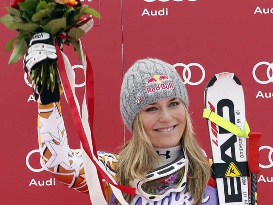 Esqui Alpino: Lindsey Vonn brilha em Itália