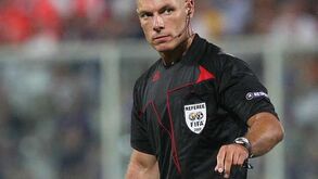Howard Webb melhor árbitro de 2010