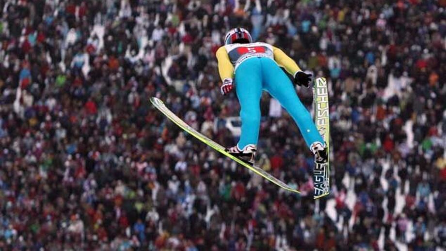 Saltos de esqui: Simon Ammann brilha em Garmisch-Partenkirchen