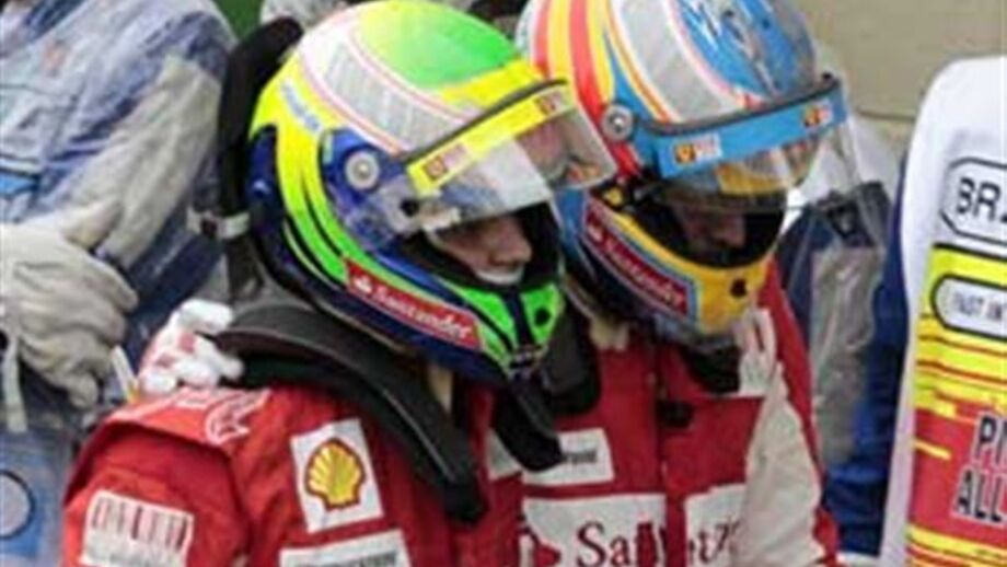 Alonso e Vettel favoritos para 2011