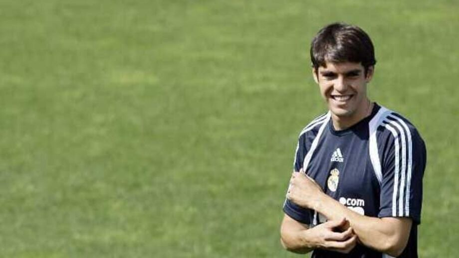 Inter nega interesse em Kaká