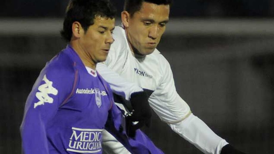 Defensor avança para a FIFA