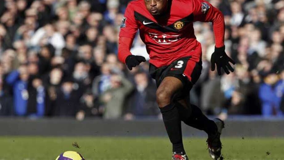Evra e Van der Sar de fora frente ao Southampton