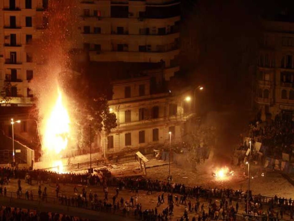 Federação egípcia suspende campeonatos