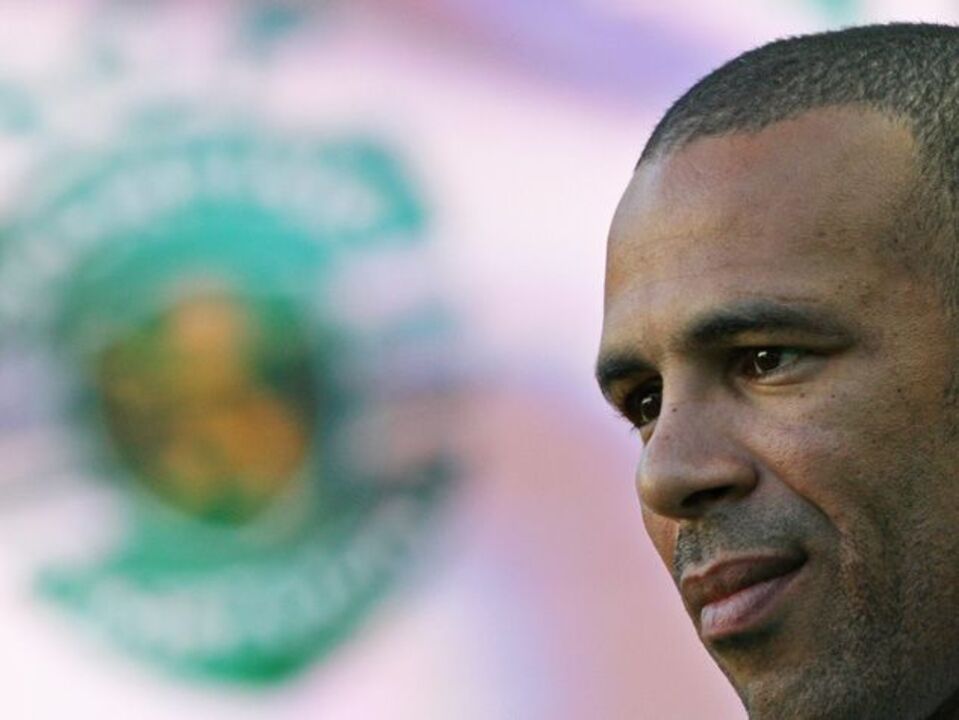 Costinha: «Não decidi a saída de Liedson»