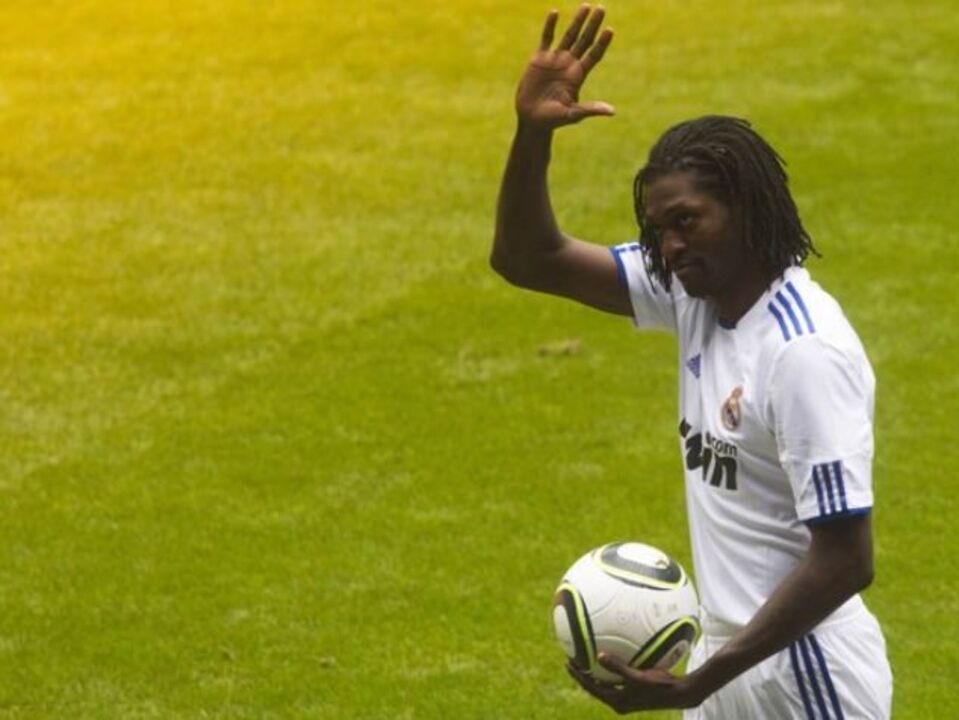 Adebayor: «É muito fácil trabalhar com Mourinho»