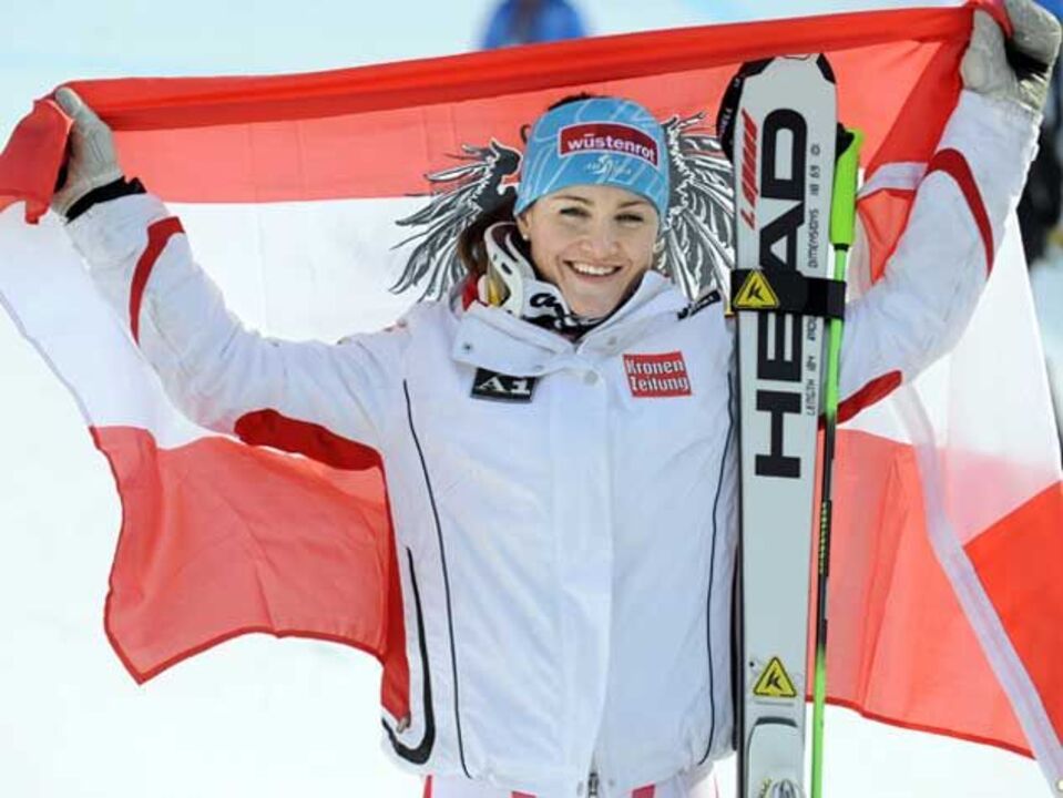 Esqui alpino: Goergl conquista 2.ª medalha de ouro