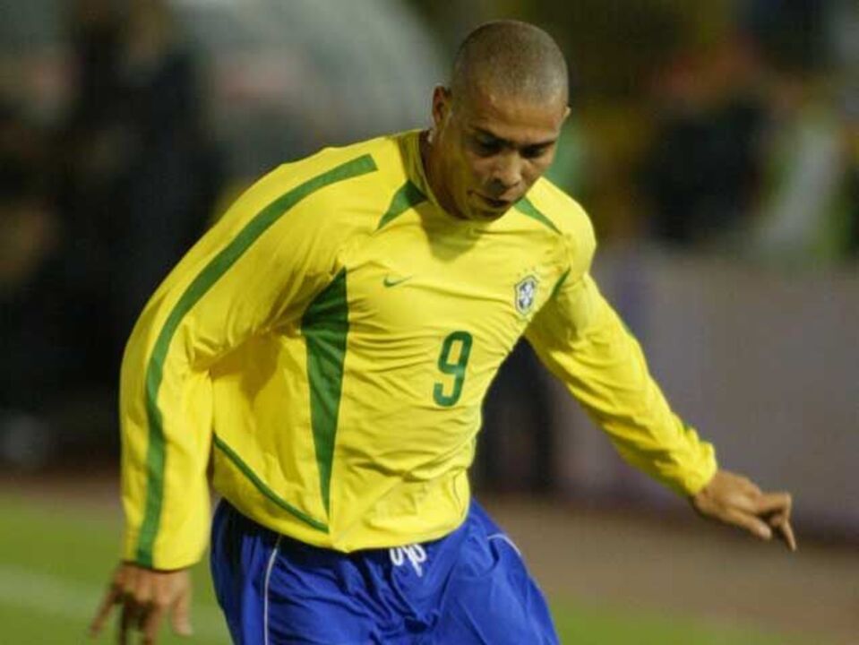 Seleção do Brasil de 2002 vai jogar na Chechénia 