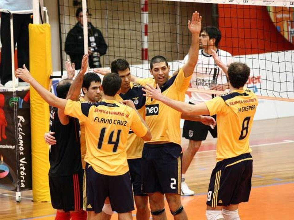 Benfica bate V.Guimarães