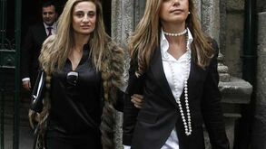 Carolina Salgado indemniza líder dos Super Dragões