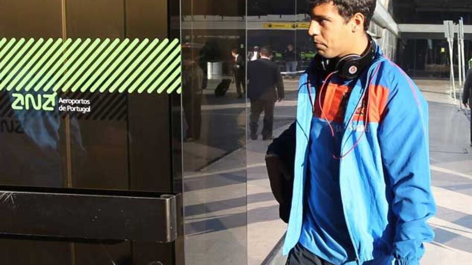 Partida em silêncio para a Suíça