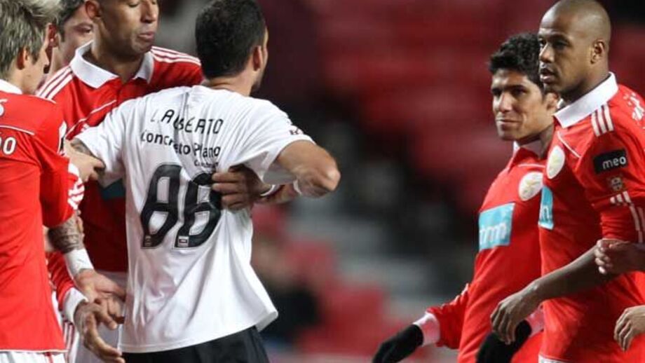 Regressa a ação aos campeonatos