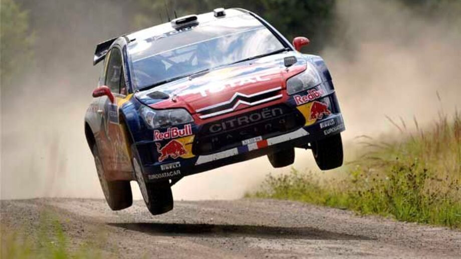 Loeb acelera para oitava conquista