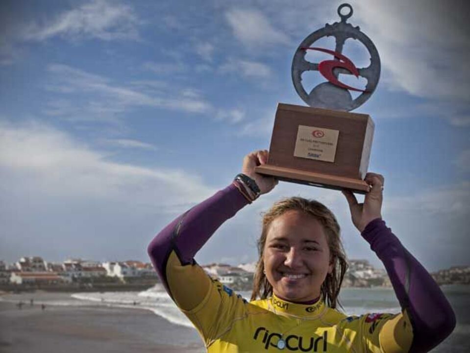 Surf: Carissa Moore vence Roxy Pro