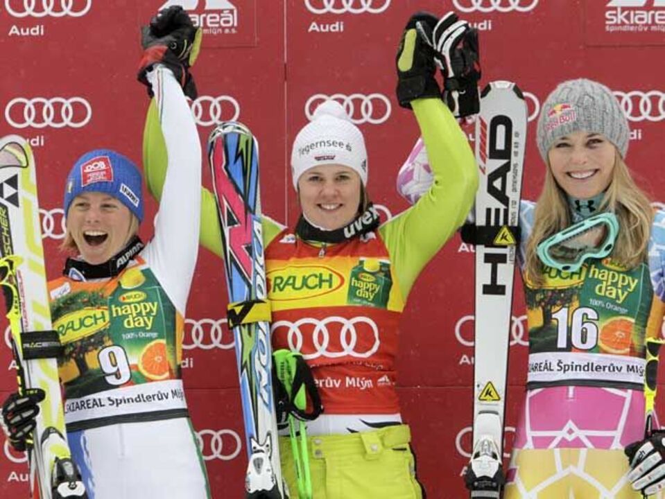 Esqui Alpino: Pódio de Vonn relança luta pela Taça do Mundo