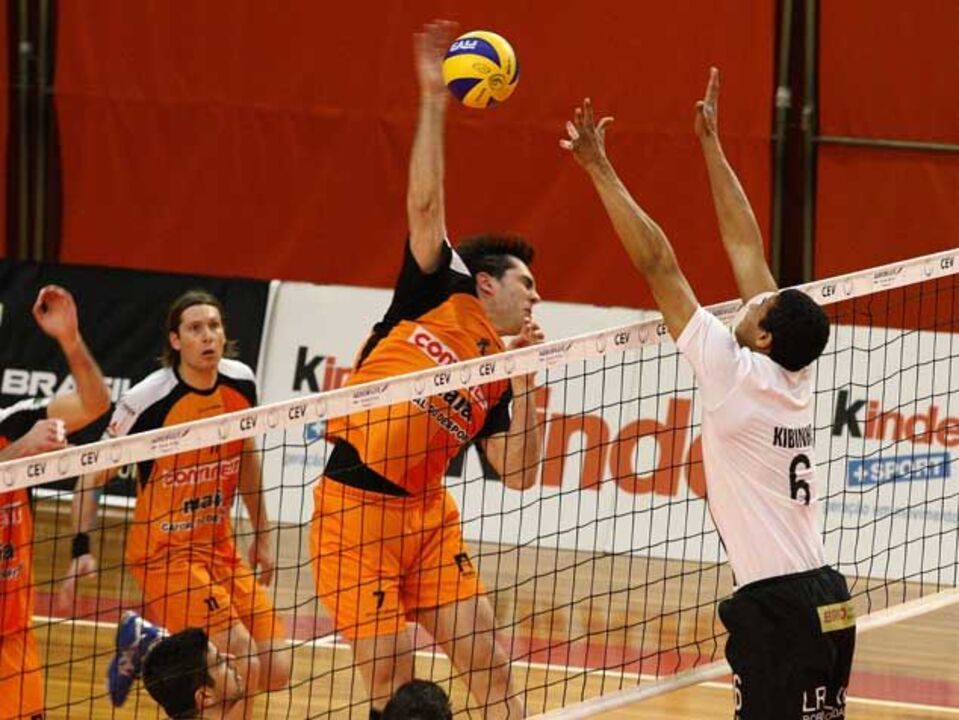 Castelo da Maia vence em Guimarães