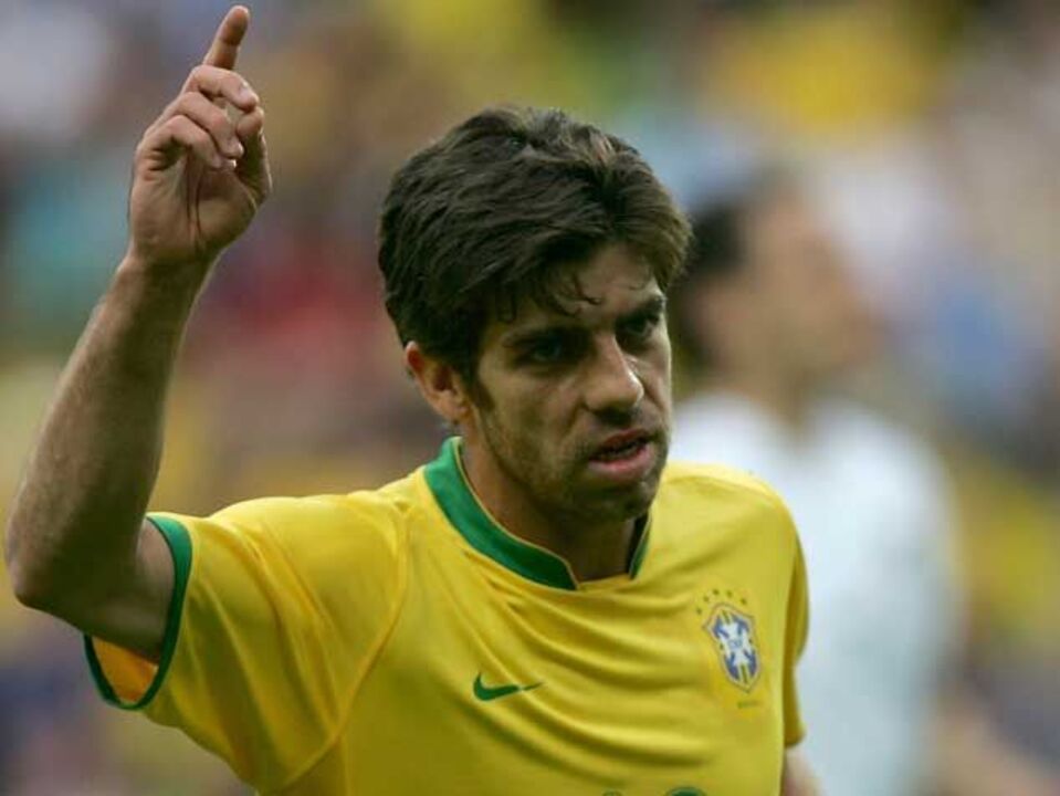 Juninho Pernambucano regressa ao Vasco da Gama