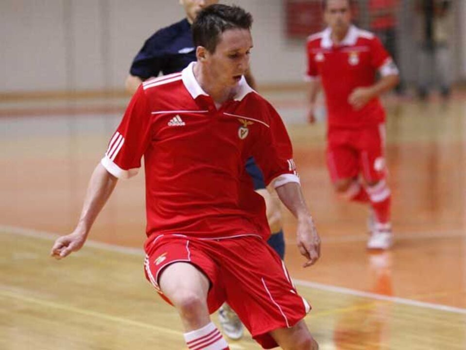 Marinho renova com o Benfica