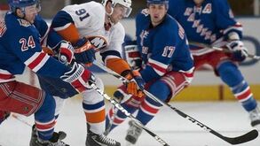 NHL: Tavares brilha mas Islanders perdem
