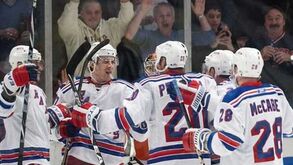 NHL: Segundos mágicos dão triunfo aos NY Rangers