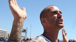 Nova tatuagem para Meireles