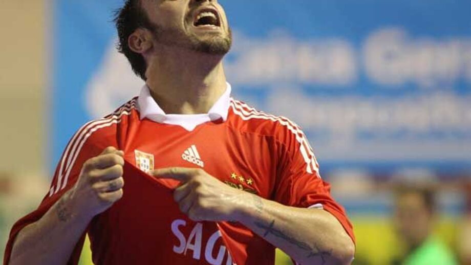 Ricardinho: «Sinto amor muito grande pelo Benfica»
