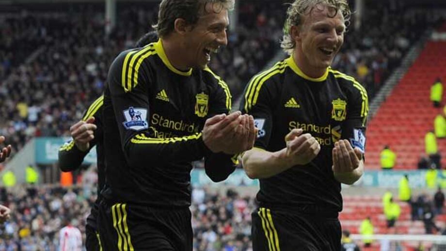 Homenagem do Liverpool a Lucas Leiva