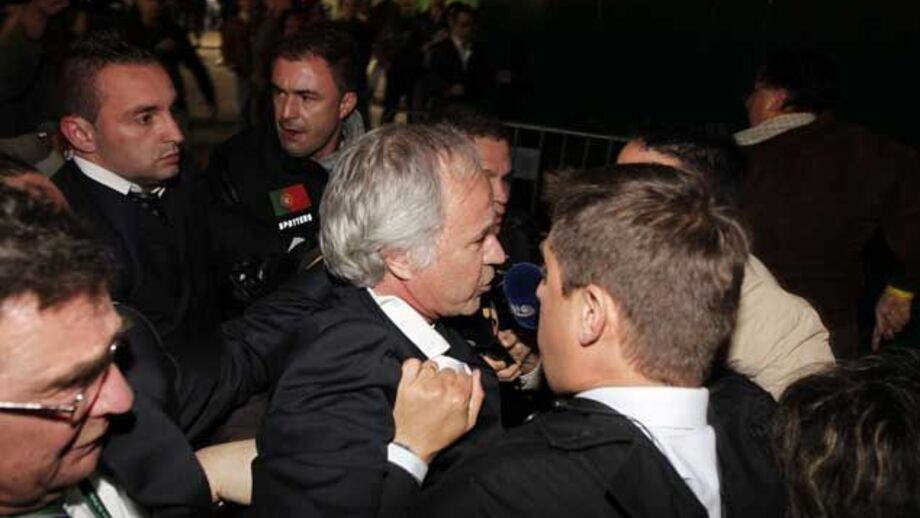 "Manif" em Alvalade contra Godinho Lopes