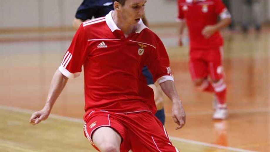 Marinho renova com o Benfica