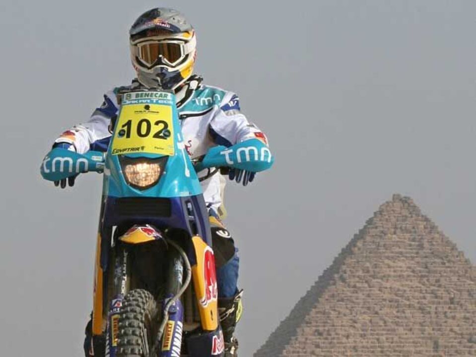 Hélder Rodrigues sobe ao 2.º posto em Abu Dhabi