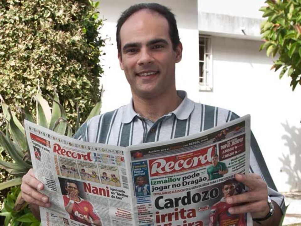 Leão dos sete ofícios quer prémio final