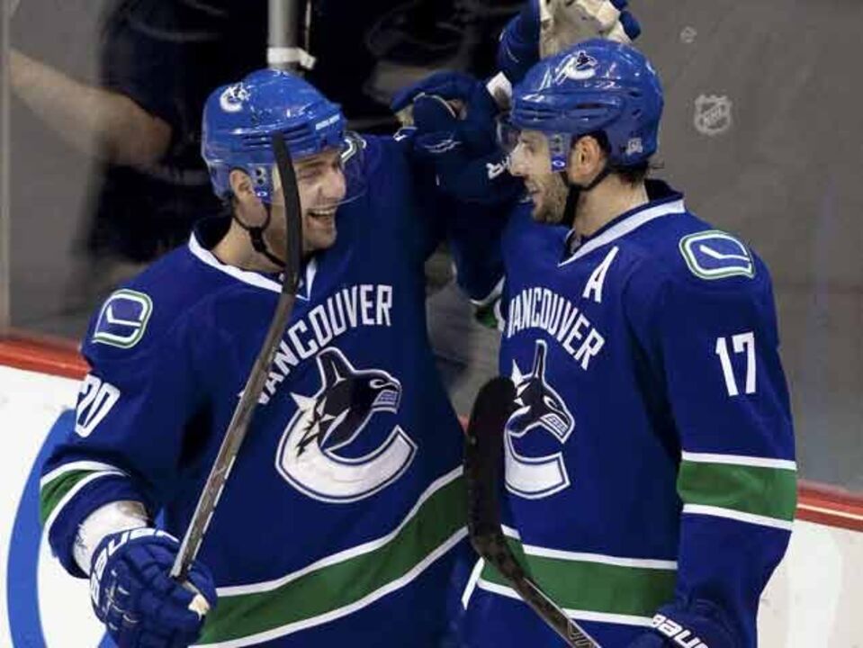 NHL: Vancouver Canucks de regresso às vitórias