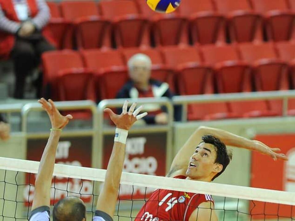 Benfica à conquista de outra dobradinha