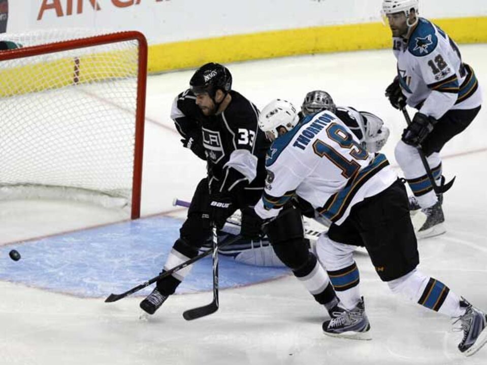 NHL: "Jumbo Joe" apura Sharks para a ronda seguinte