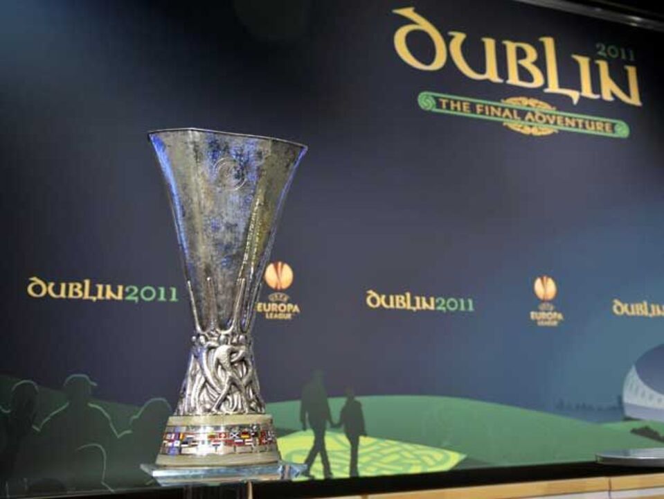 Unibet atribui favoritismo a águias e dragões