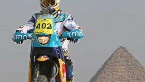 Hélder Rodrigues sobe ao 2.º posto em Abu Dhabi