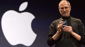 Fundador da Apple autoriza biografia