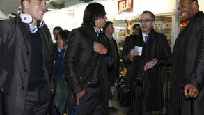 Guarín e Falcão encantados na chegada a Moscovo