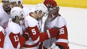 NHL: Red Wings superam Coyotes