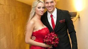 O segredo de Podolski e Monika