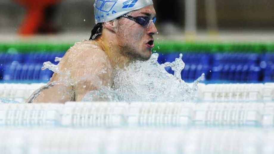 Natação: Pedro Oliveira perde com Michael Phelps