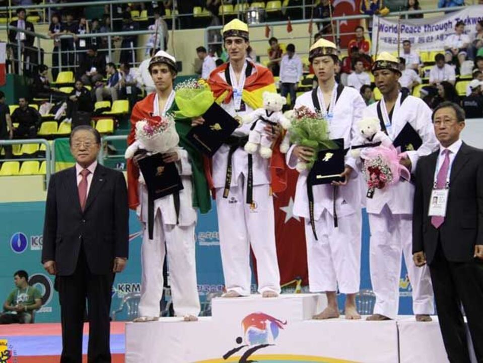 Taekwondo: Rui Bragança é vice-campeão do Mundo 