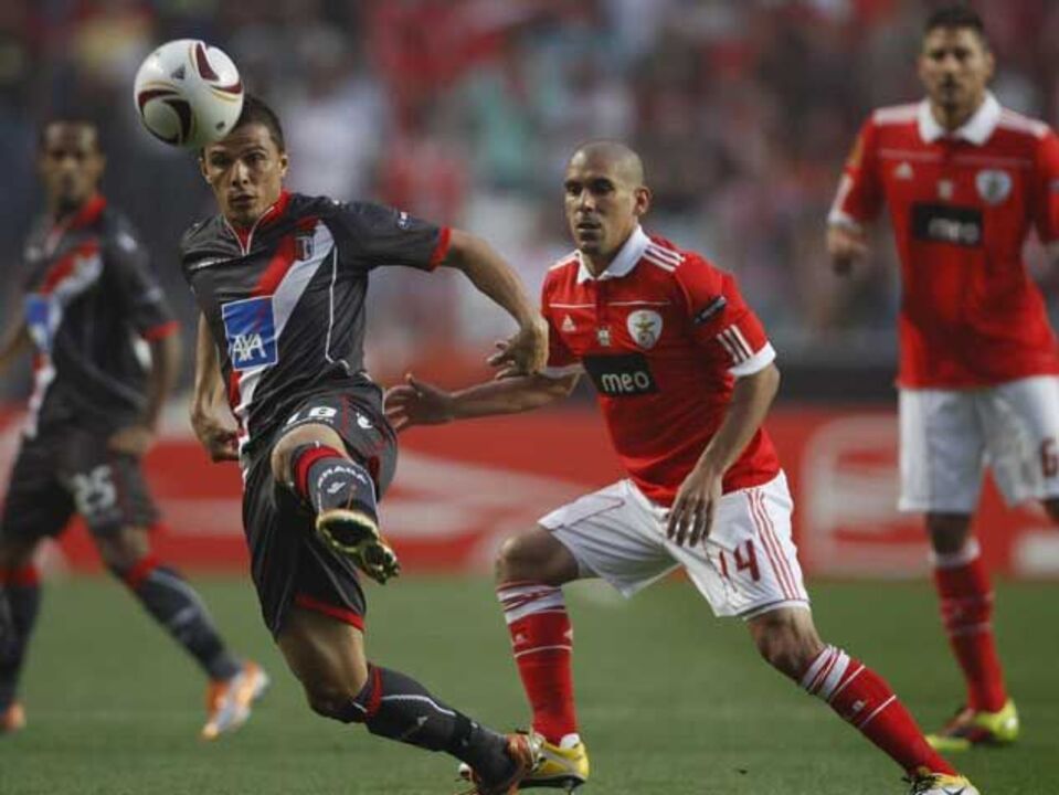 Encarnados favoritos na deslocação a Braga