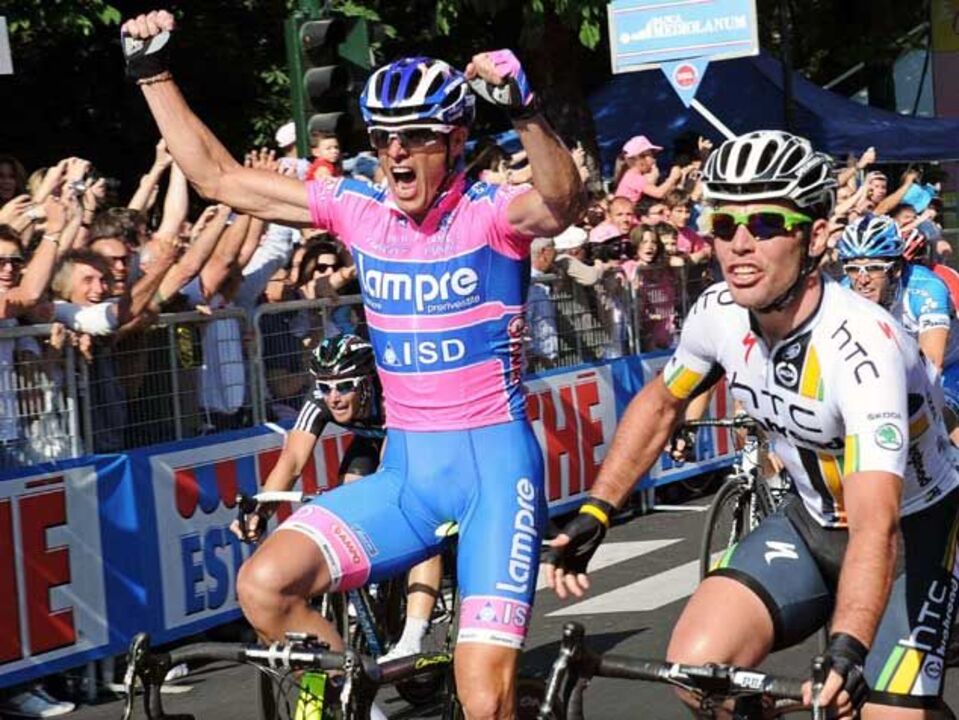 Petacchi bate Cavendish