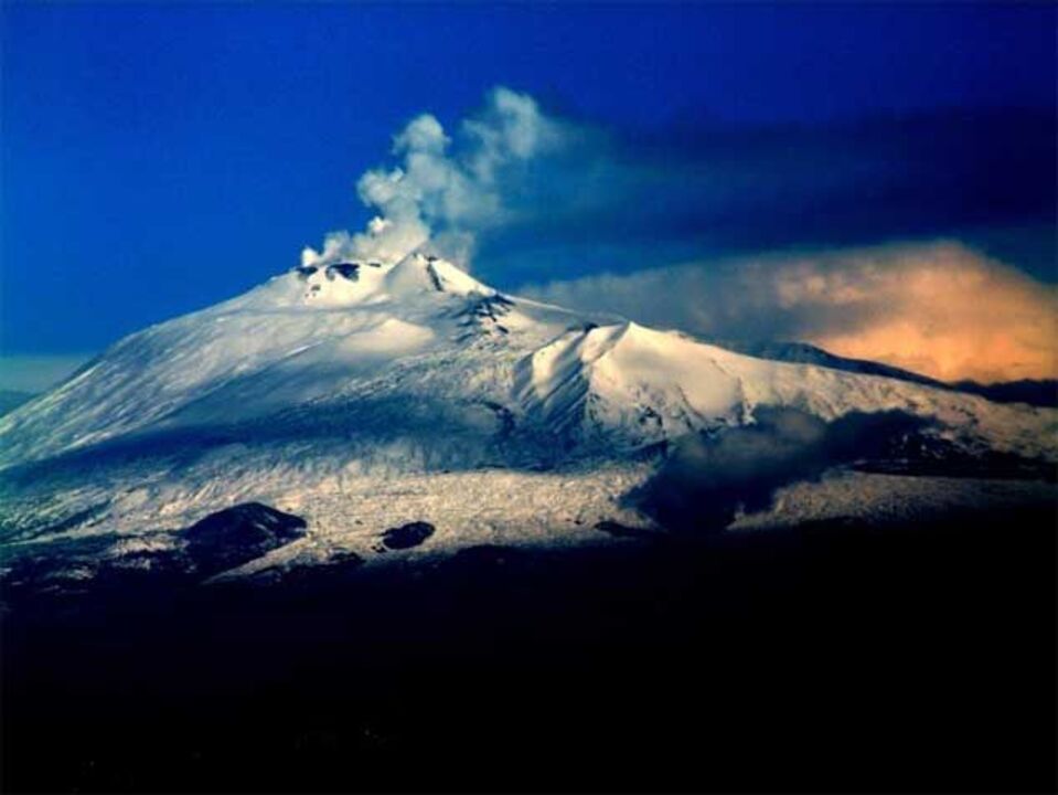 Vulcão Etna ameaça 9.ª etapa
