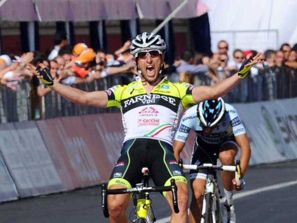 Oscar Gatto vence antes do Etna