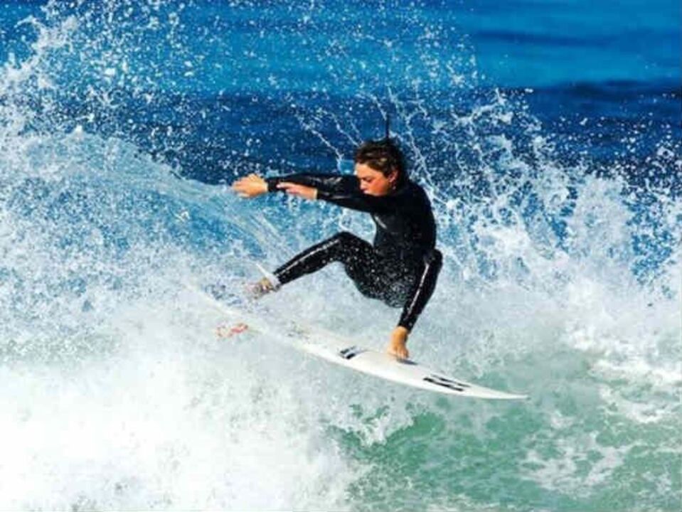 Surf: Juniores portugueses entram com o pé direito no Mundial