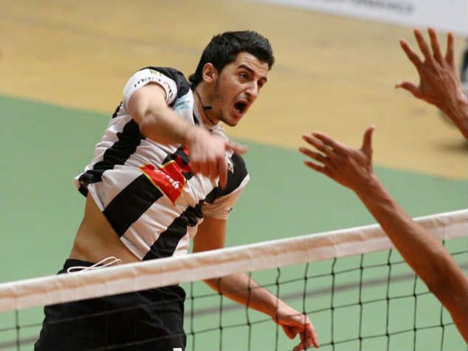 Roberto Reis regressa ao Sp.Espinho