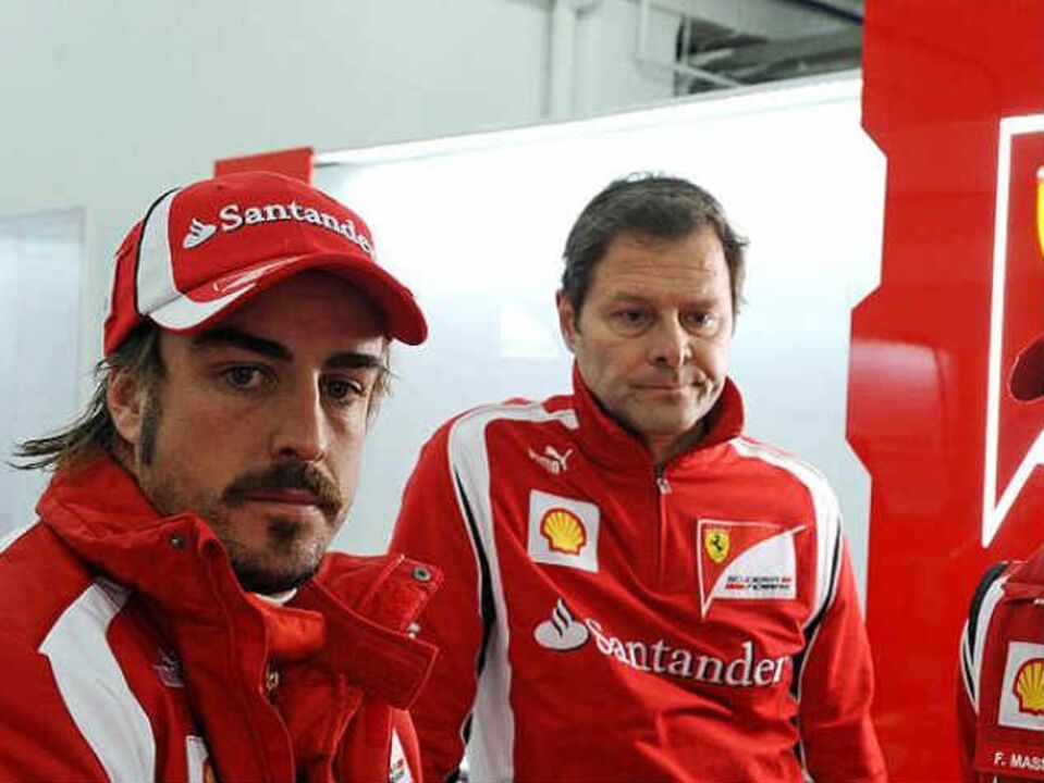 Ferrari "encosta" diretor-técnico