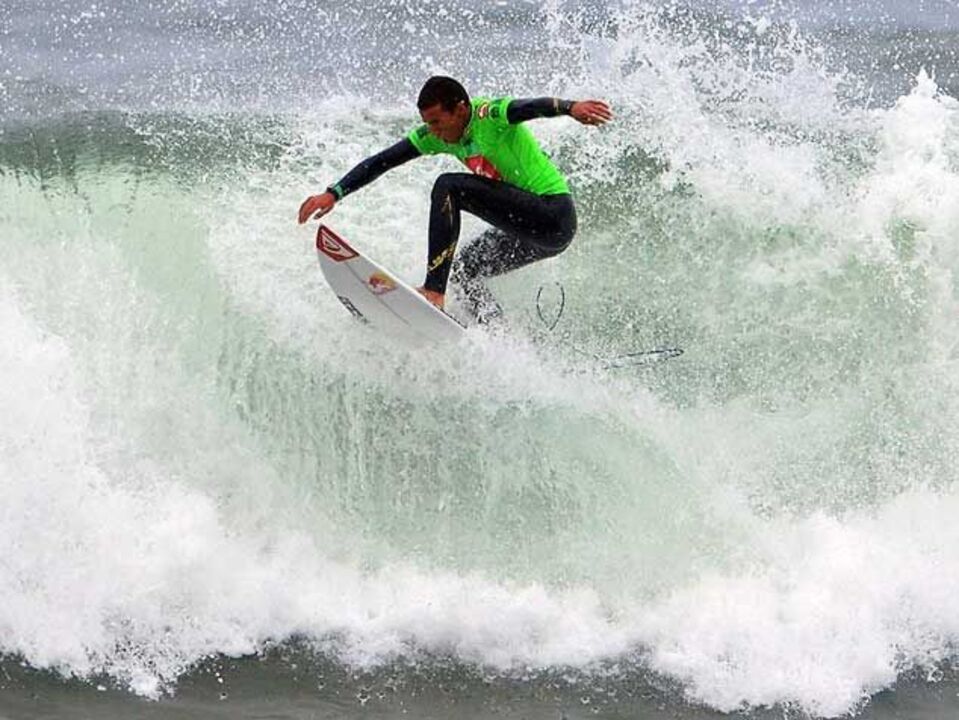Surf: "Vasquinho" e Jervis com wildcard na Ericeira